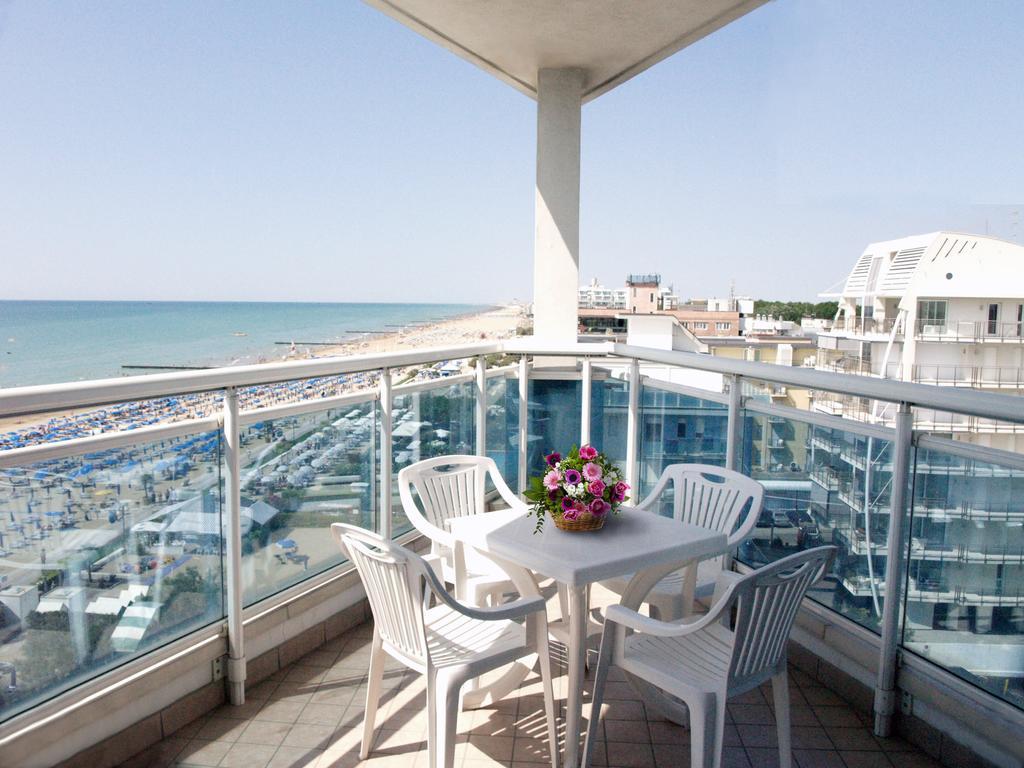 Hotel Caravelle&MiniCaravelle Jesolo Extérieur photo
